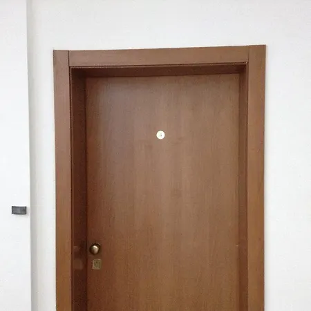 Studio In Gramadeto דירה