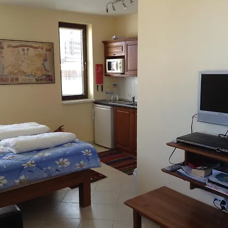 Studio In Gramadeto בנסקו